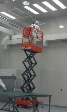 Cleanroom cleaning Mt Stromlo
