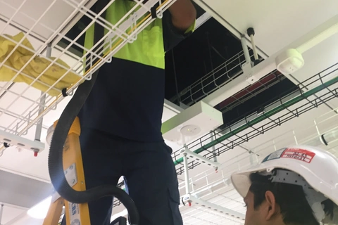 overhead fixture cleaning